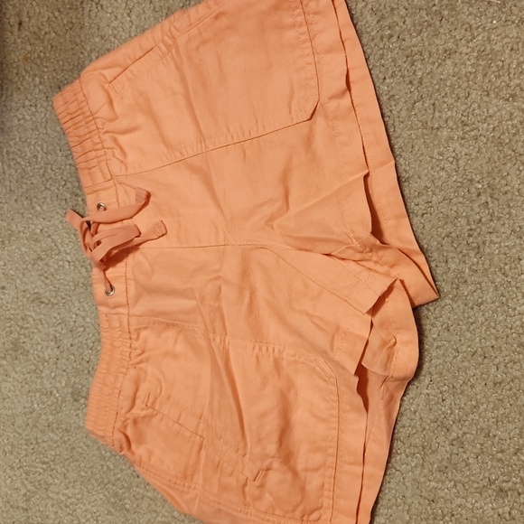 GAP Pants - Gap Shorts Womens Size XS Pull On Ultra Light Creamy Coral Pink